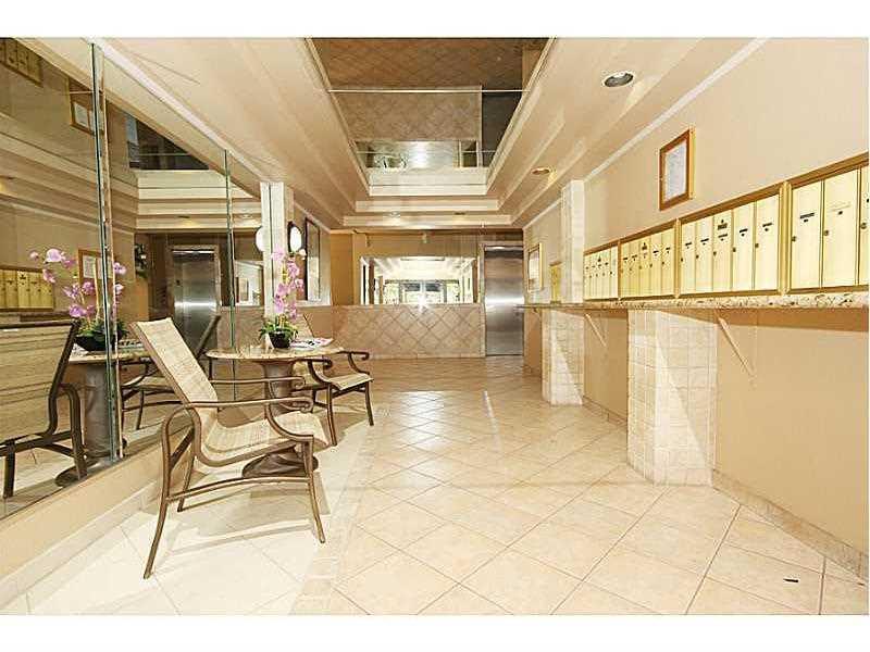 Emerald Hills Country C - Residential Lease