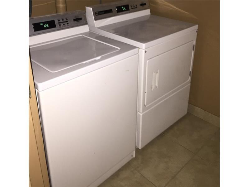 Emerald Hills Country C - Residential Lease