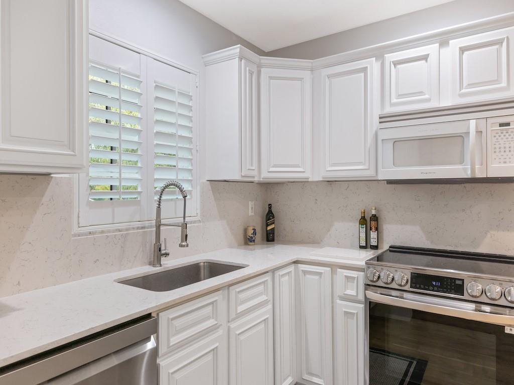 JASMINE VILLAS - Residential Lease