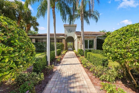 Tiny photo for 6346 Stonehurst Circle, Lake Worth, FL 33467 (MLS # B26087950)