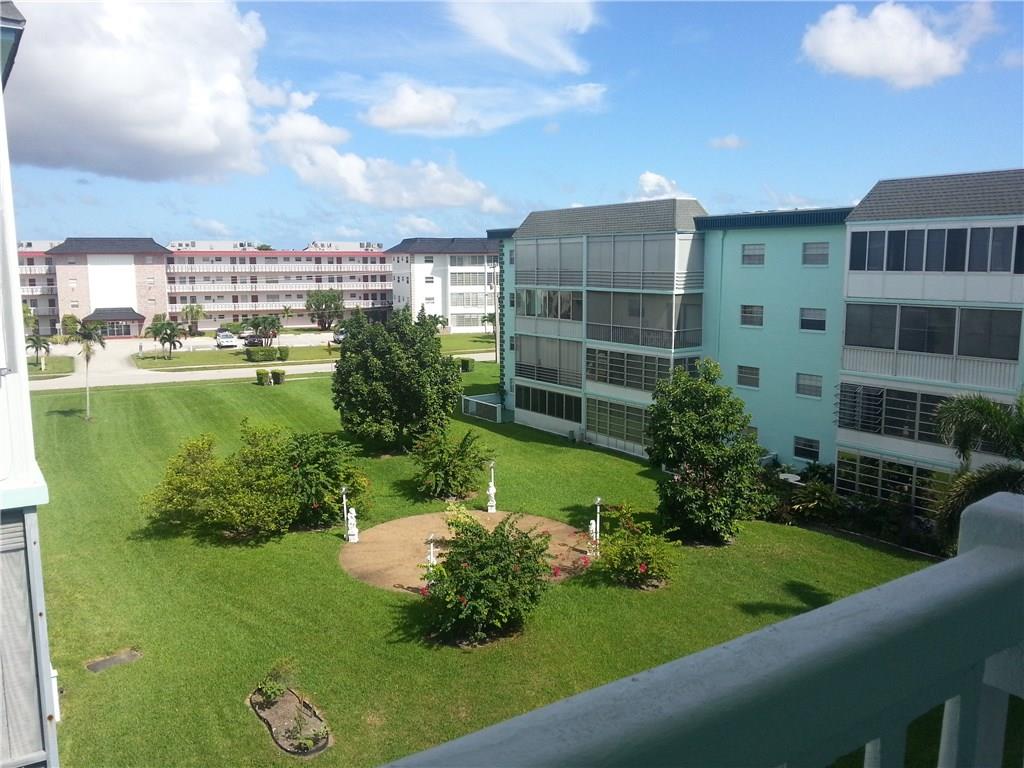 EMERALD CONDO - Residential