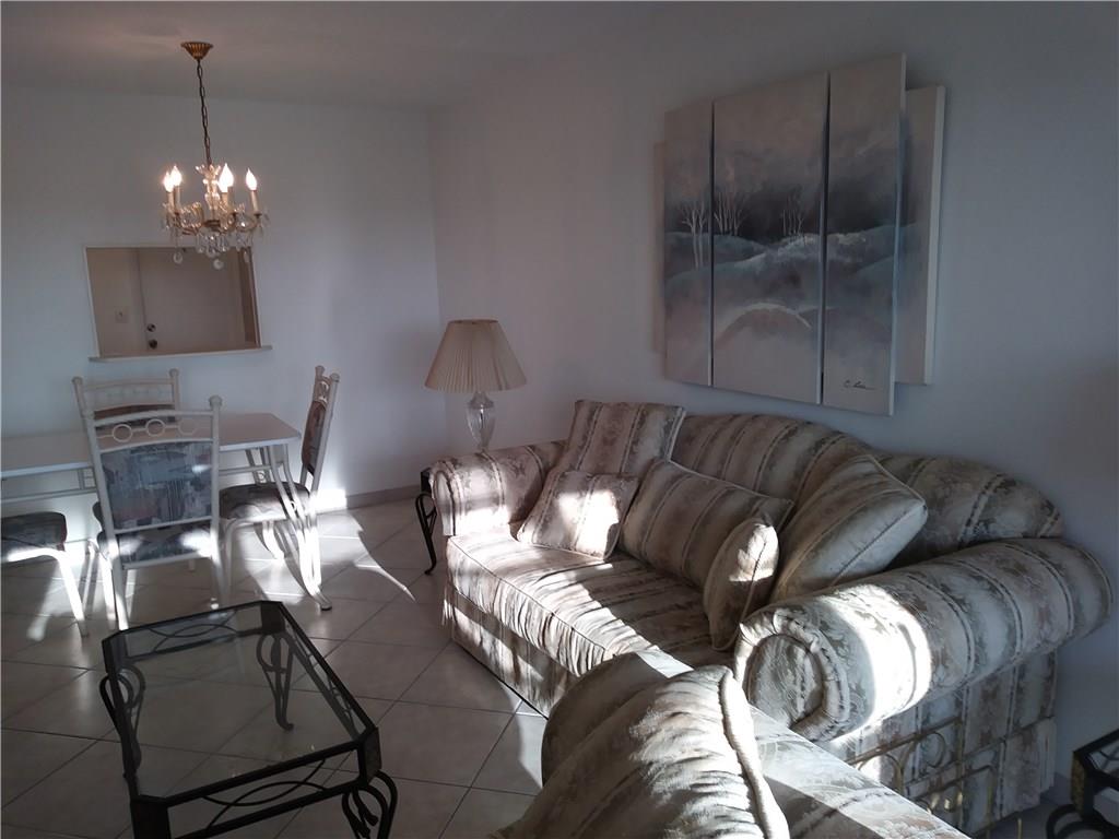 EMERALD CONDO - Residential