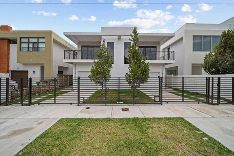 3235 Percival Avenue 2 Miami FL 33133