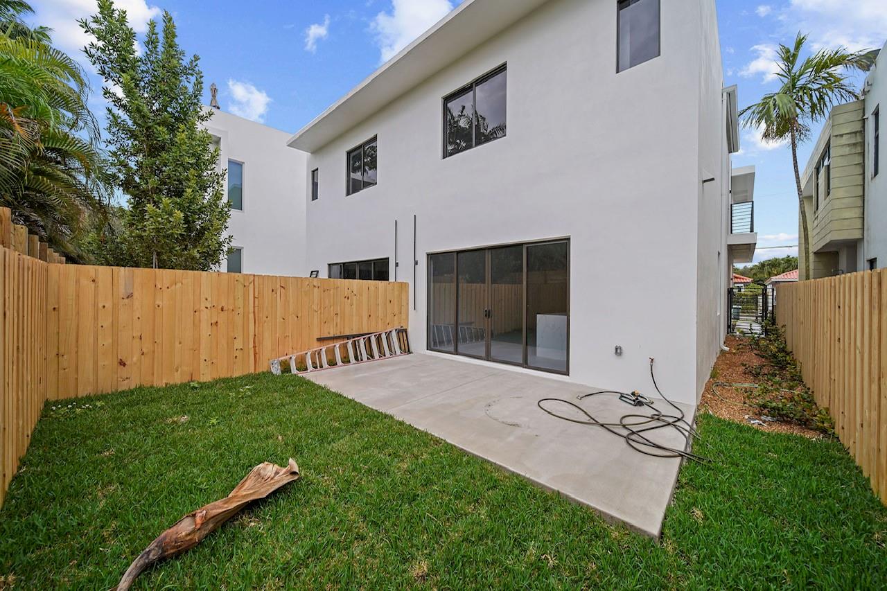 Frow Homestead - Residential Lease