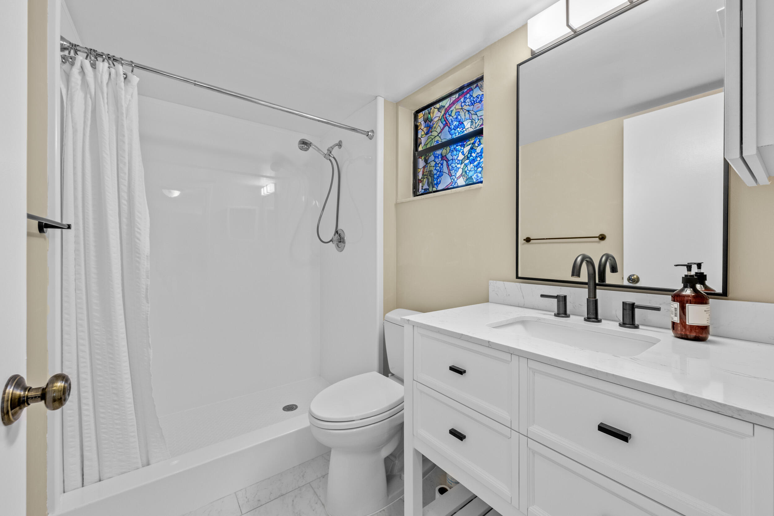 VILLA SONRISA CONDO - Residential