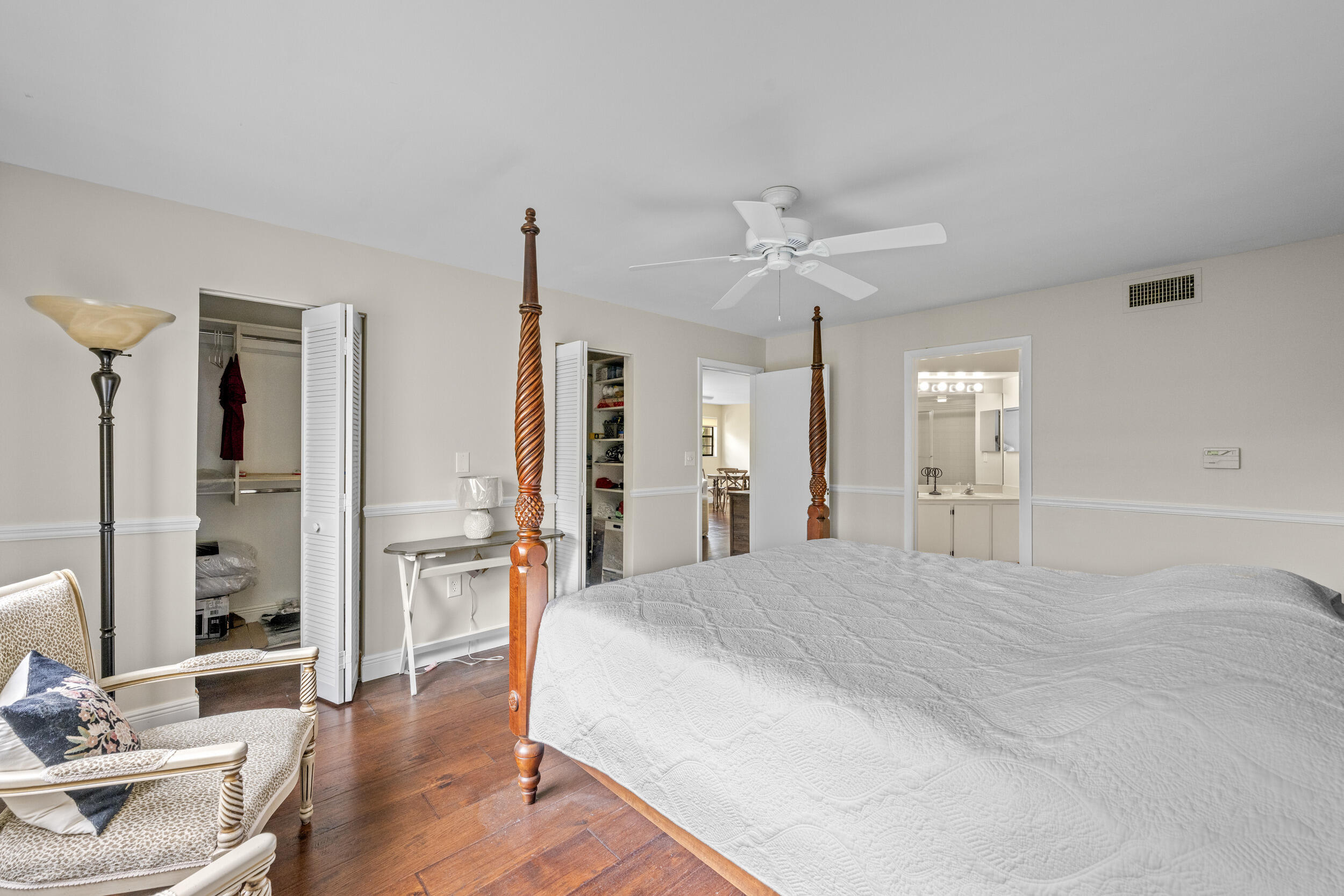 VILLA SONRISA CONDO - Residential