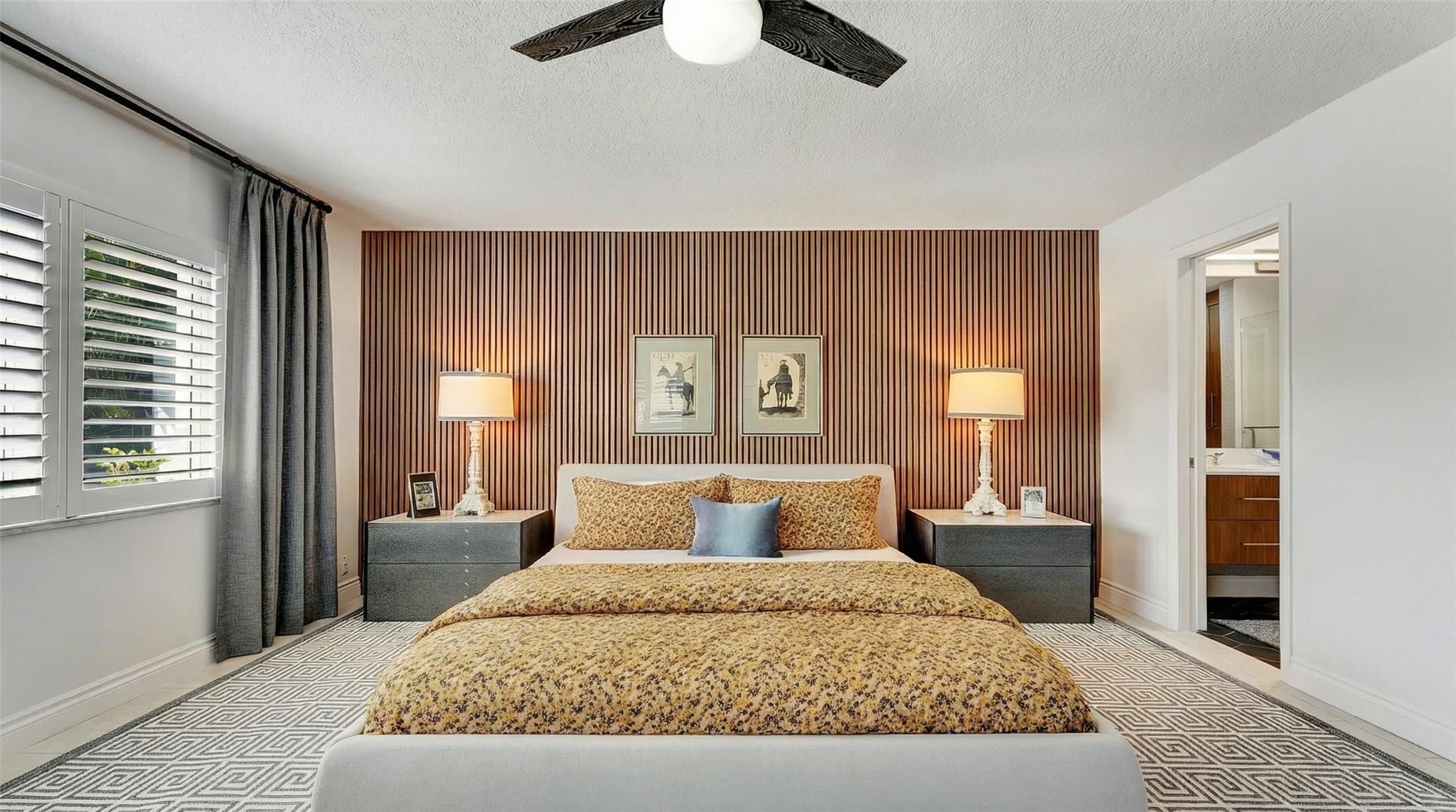 CORAL POINT - Residential