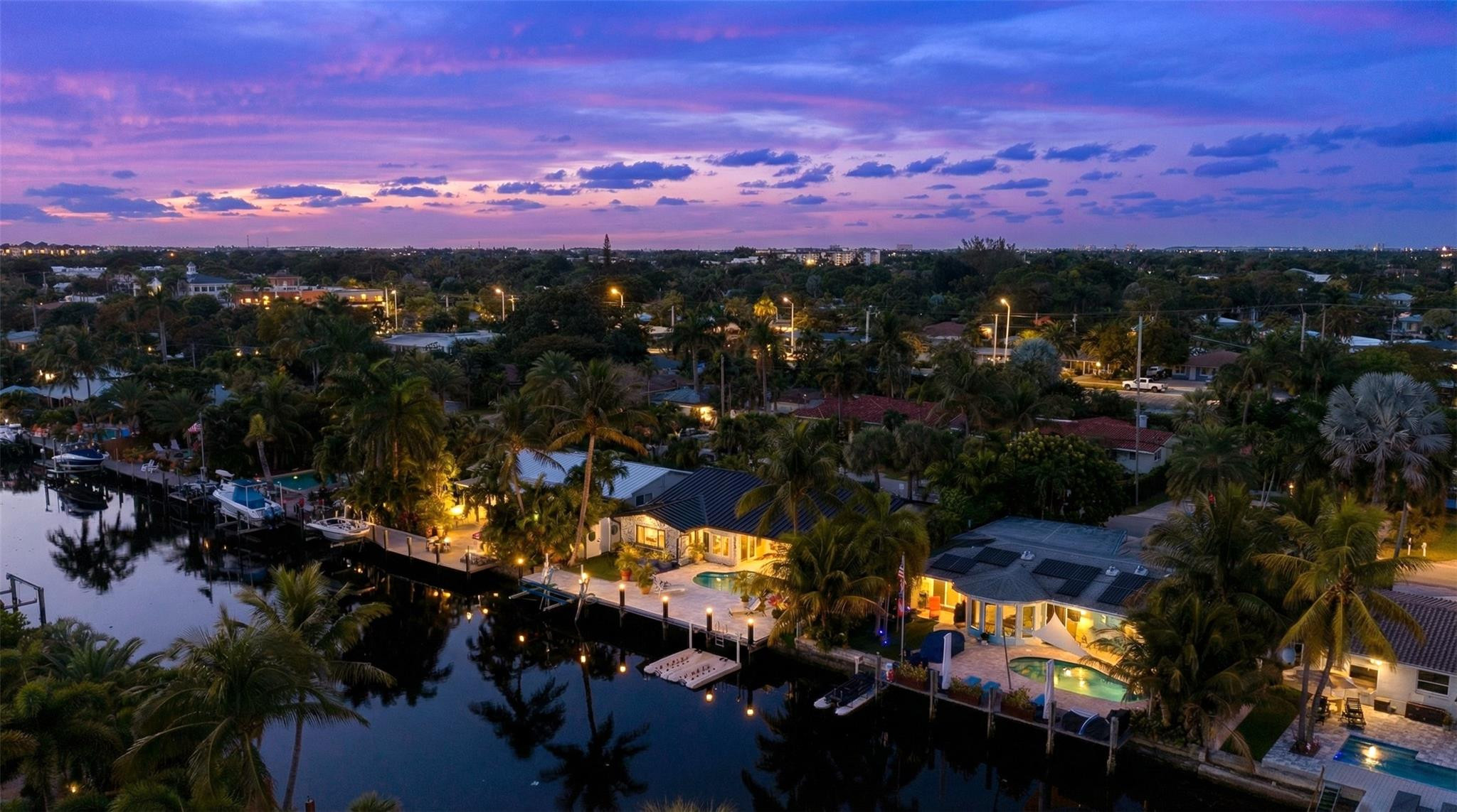 CORAL POINT - Residential