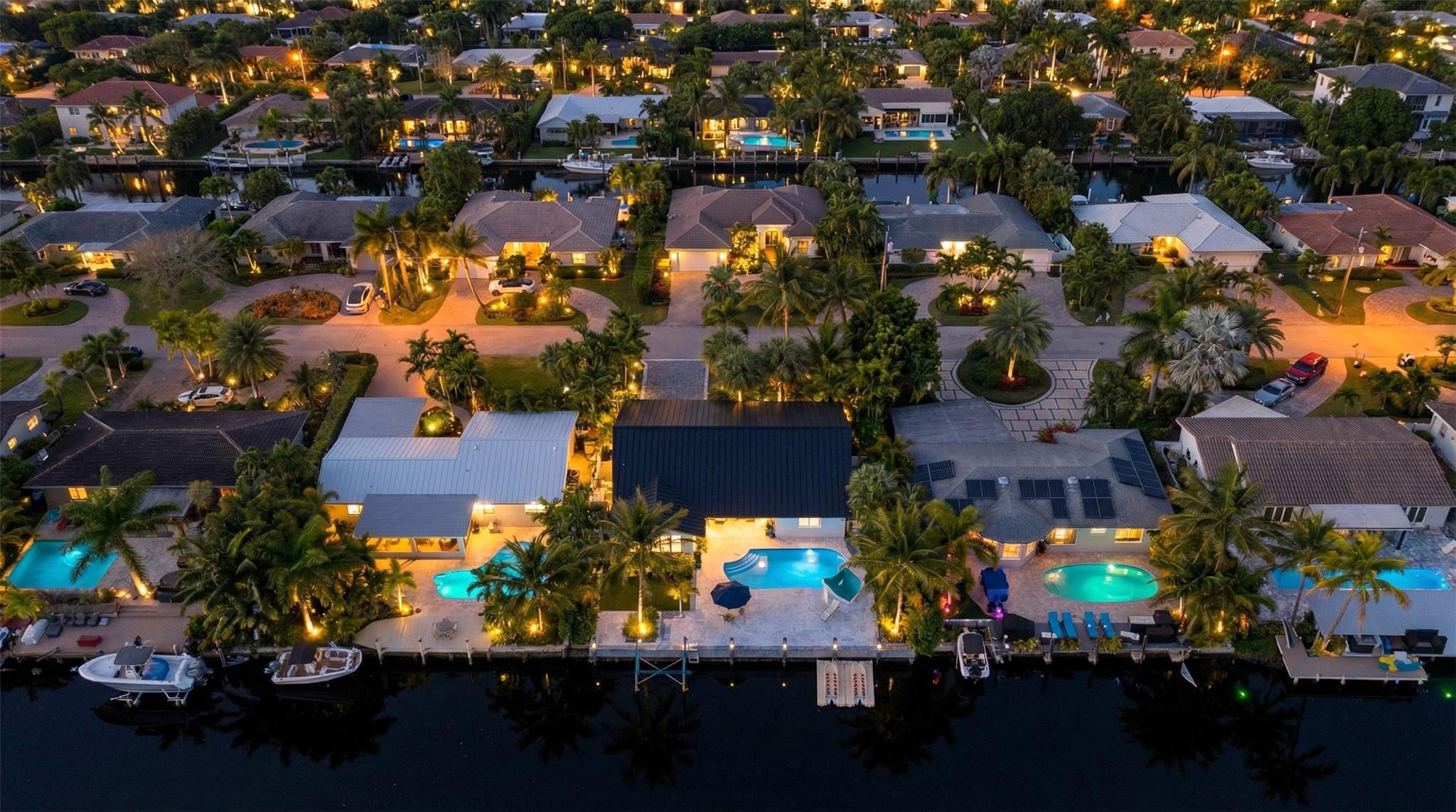 CORAL POINT - Residential