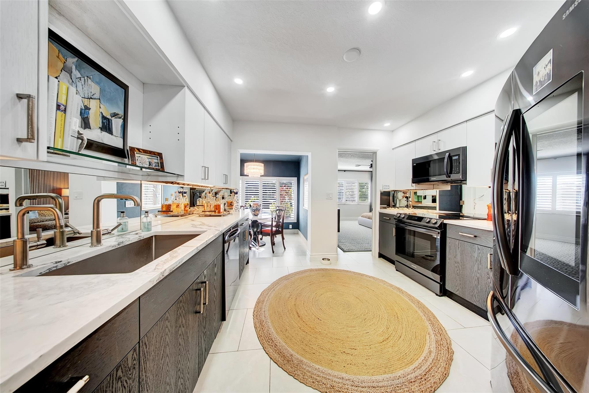 CORAL POINT - Residential