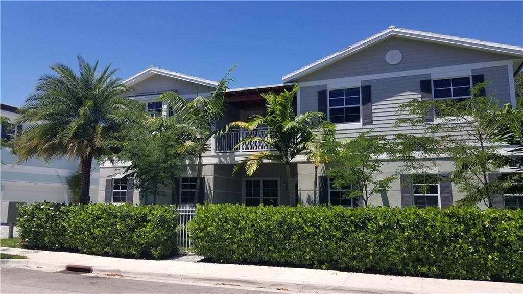 Photo of 629 SW 12 Ave, Fort Lauderdale, FL 33312 (MLS # F10289854)