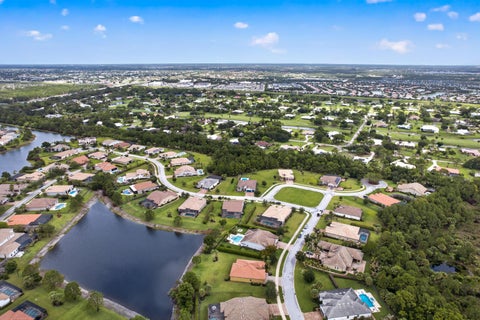 Tiny photo for 941 SW Sea Green Street, Palm City, FL 34990 (MLS # B26036945)