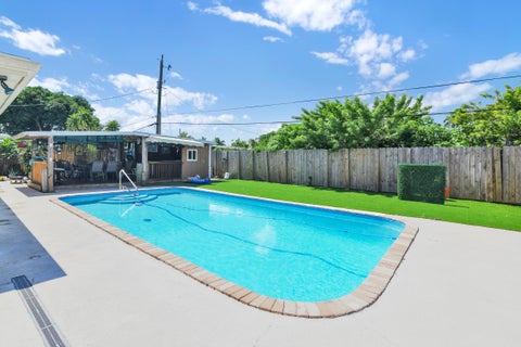 Tiny photo for 5221 NE 16TH Avenue, Pompano Beach, FL 33064 (MLS # B26070641)