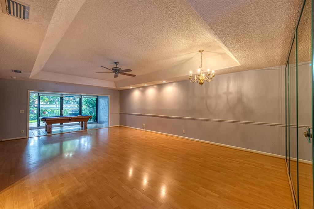 PINE SPRINGS 1 - Residential