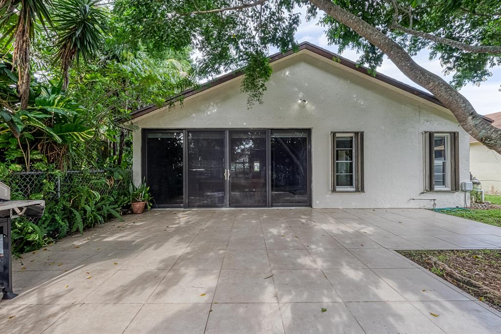 PINE SPRINGS 1 - Residential