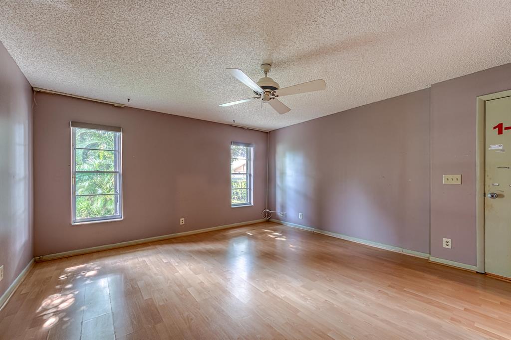 PINE SPRINGS 1 - Residential