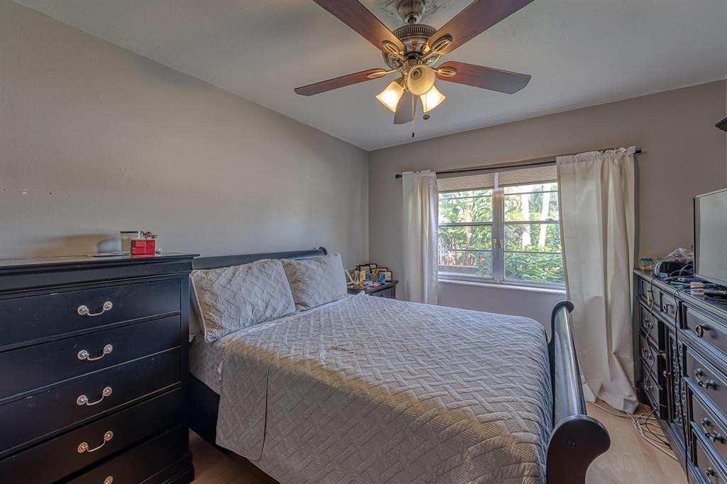 PINE SPRINGS 1 - Residential