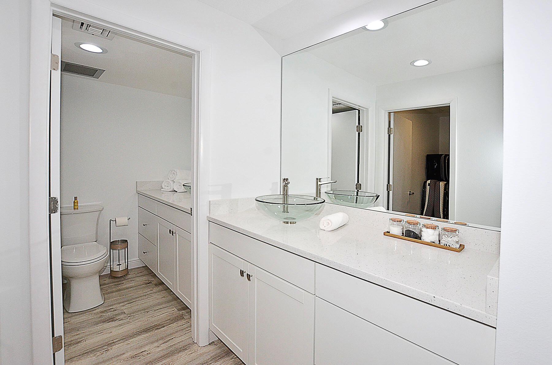 TARPON ISLAND CLUB CONDO - Residential Lease