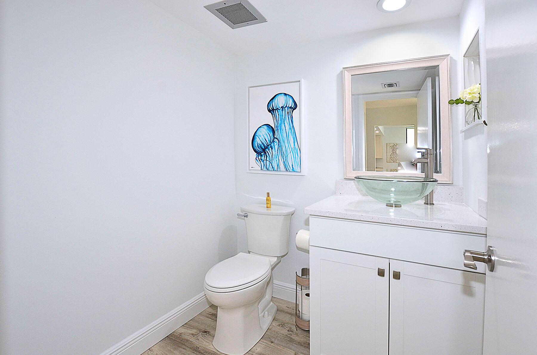TARPON ISLAND CLUB CONDO - Residential Lease