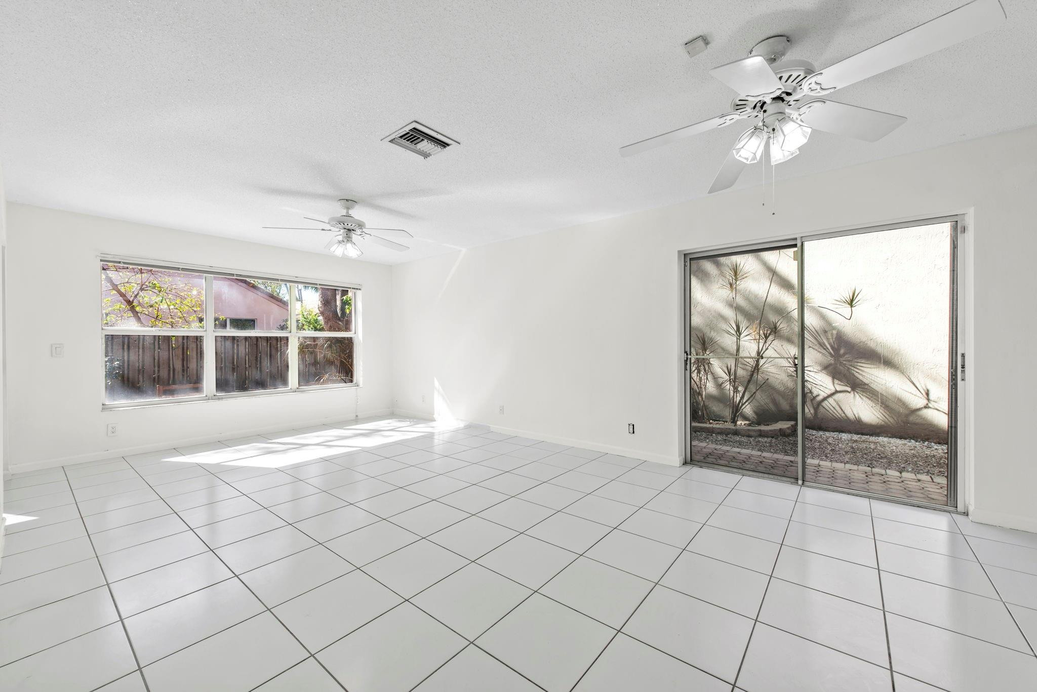 Bridgewater At Plantation - Residential