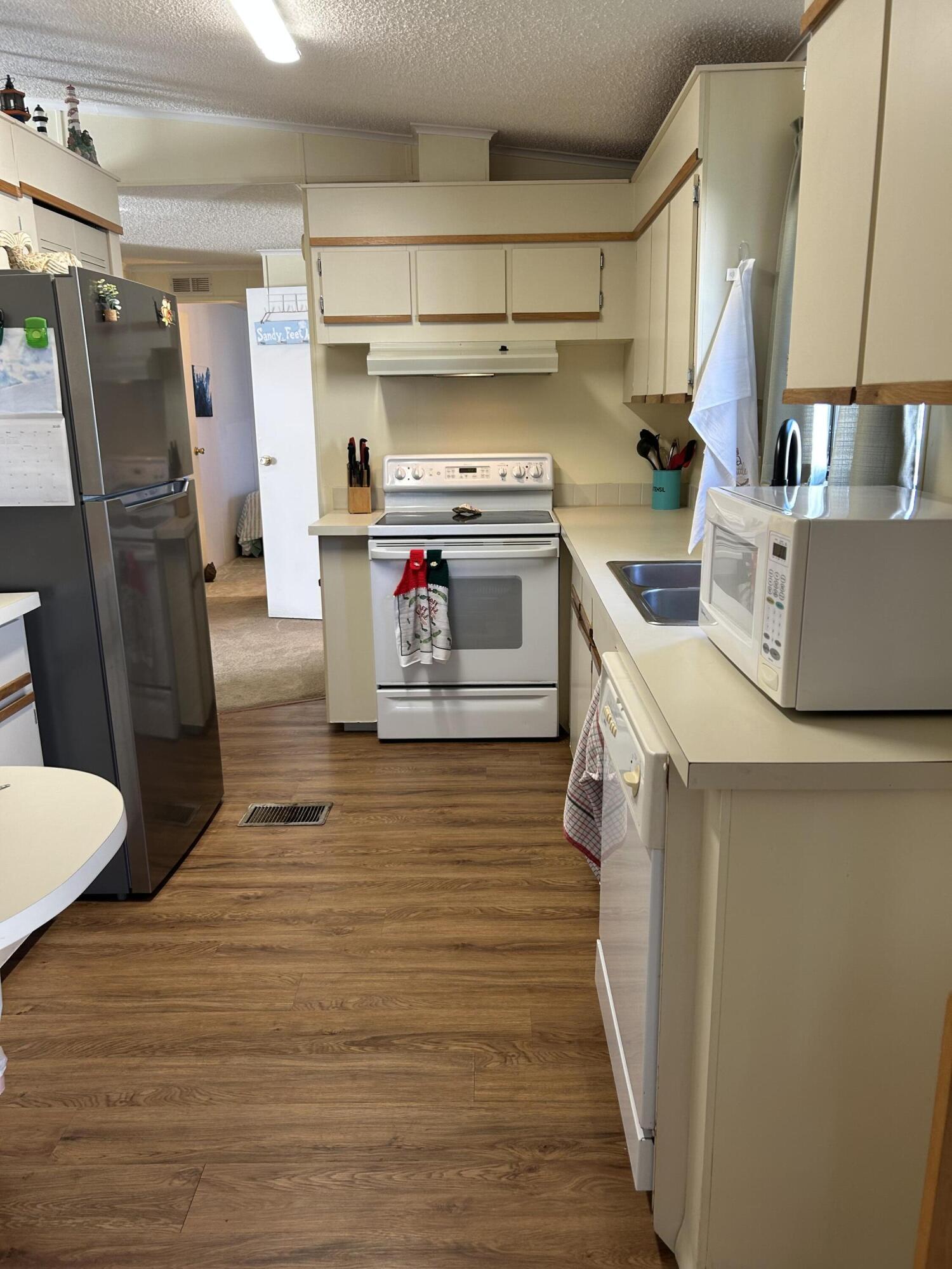 Spanish lakes country club - Residential