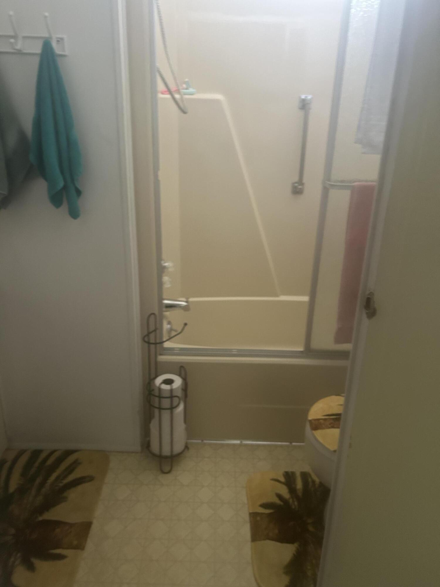 Spanish lakes country club - Residential