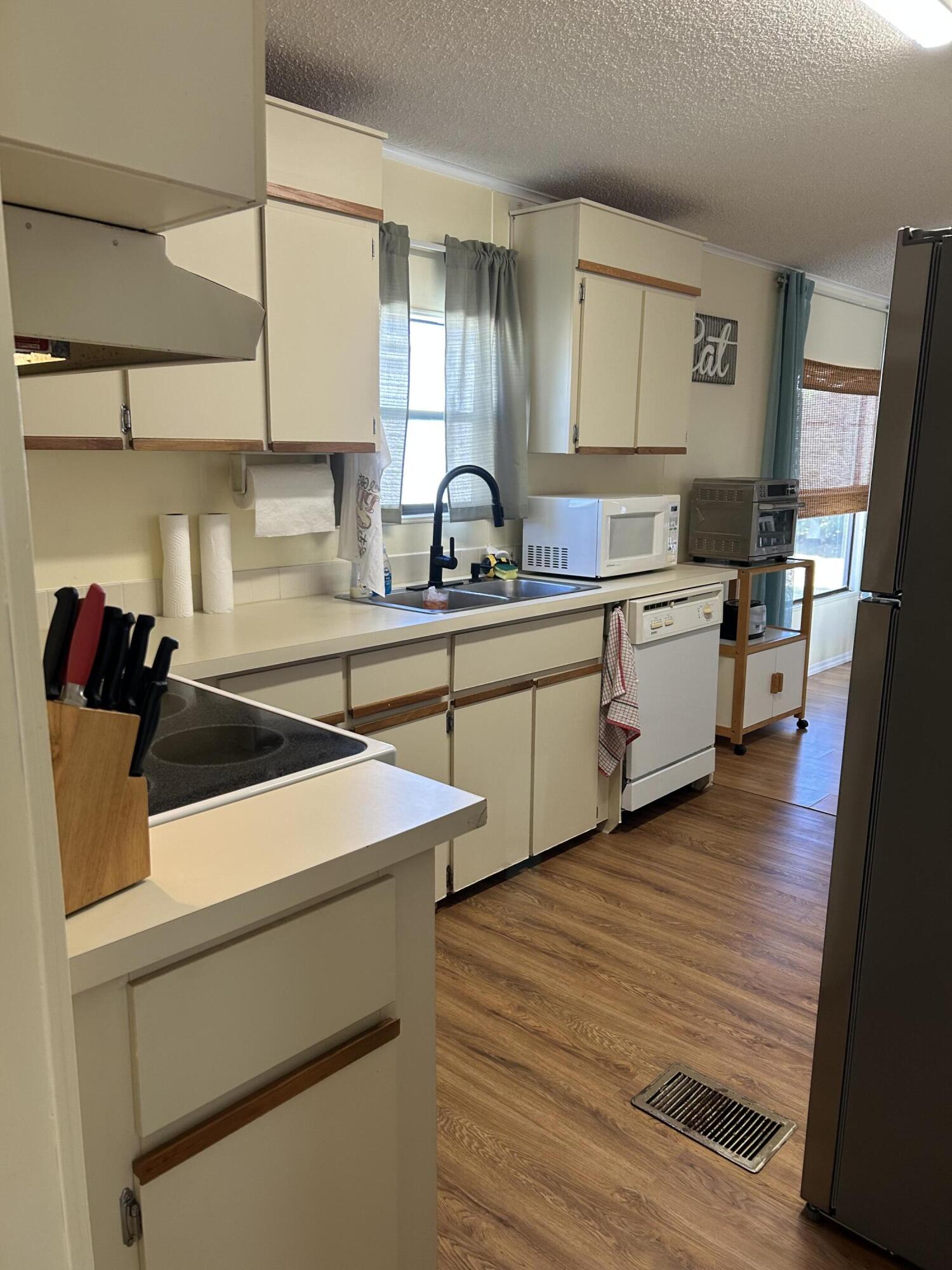 Spanish lakes country club - Residential