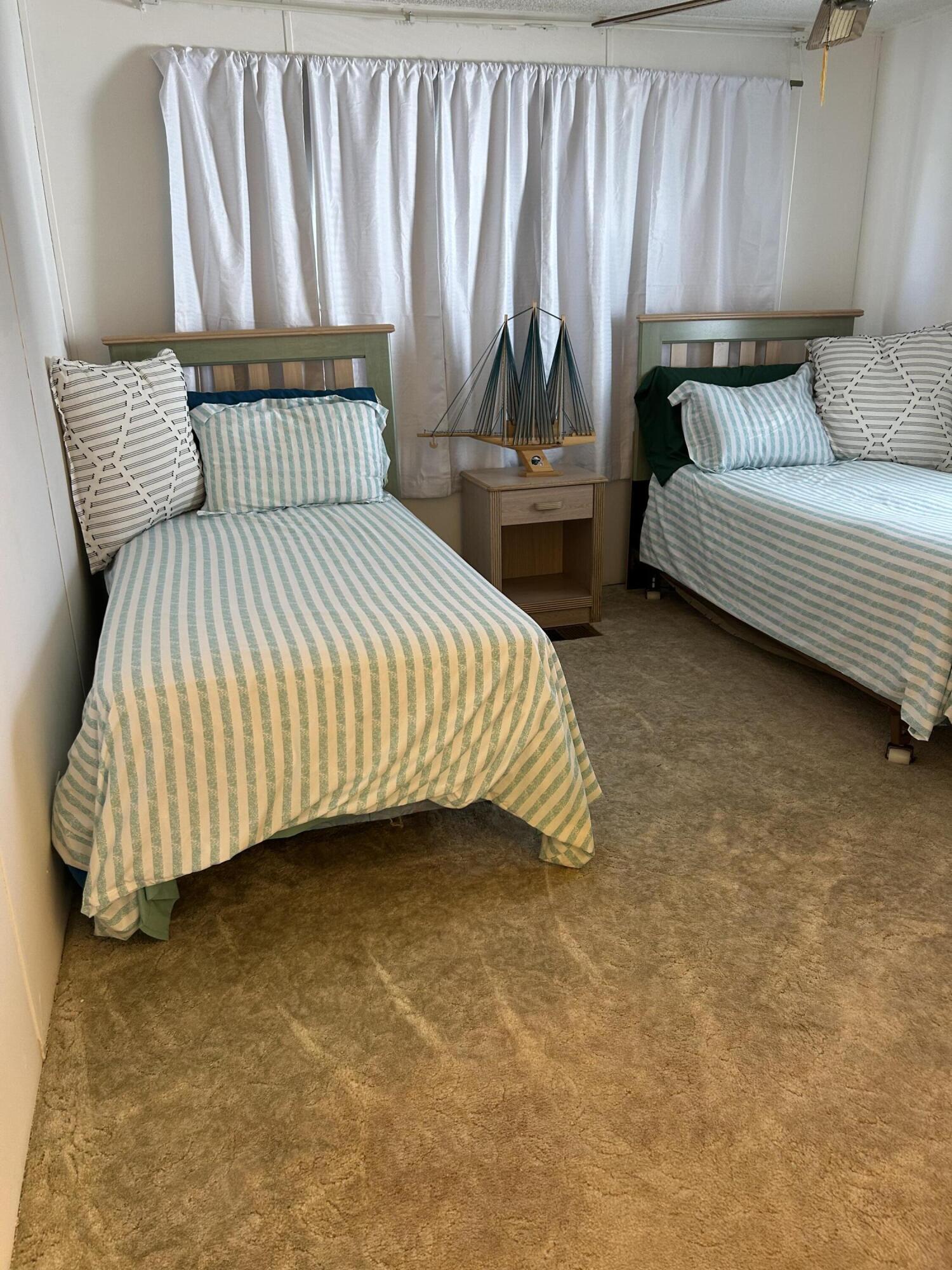 Spanish lakes country club - Residential