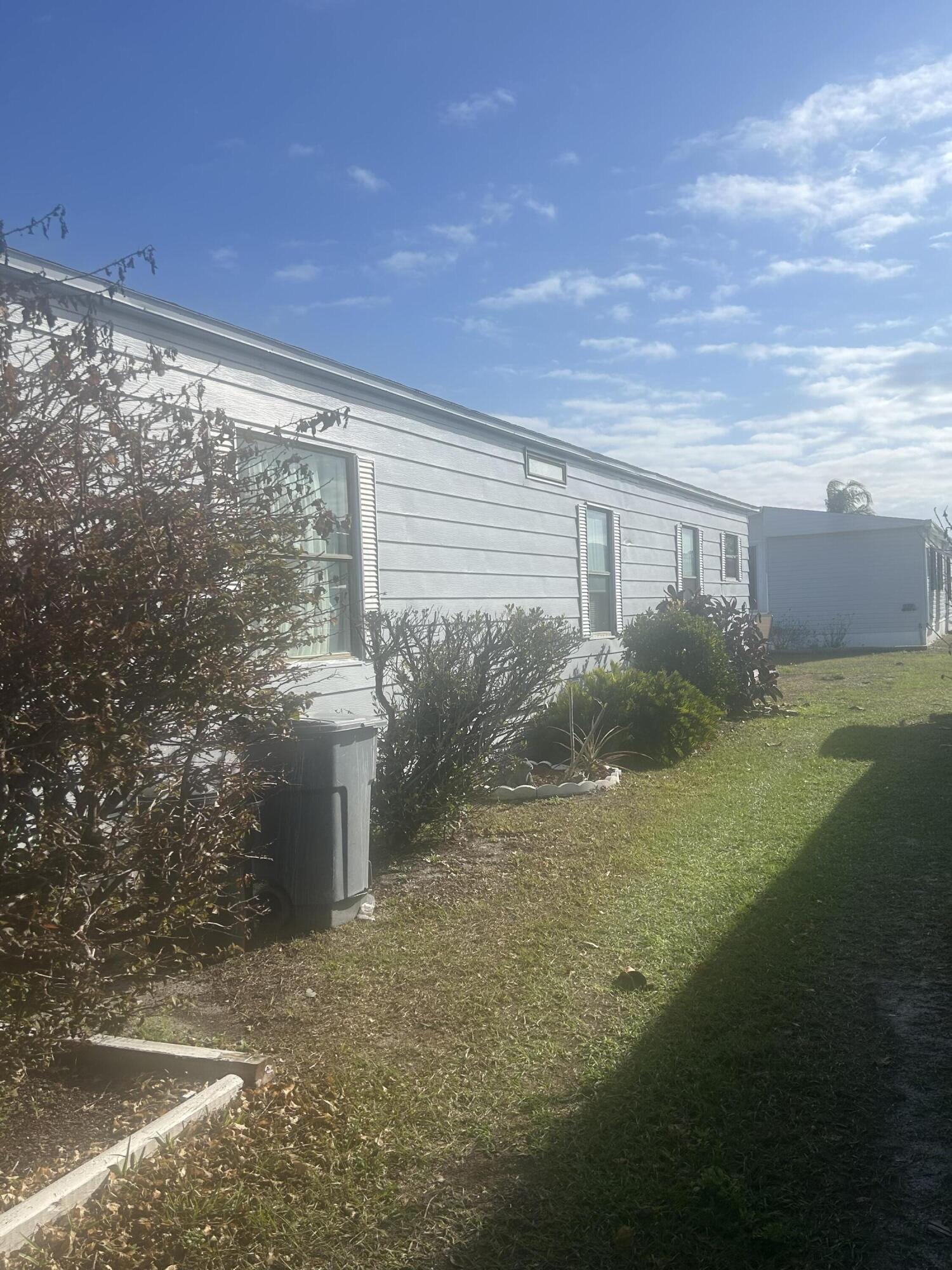 Spanish lakes country club - Residential