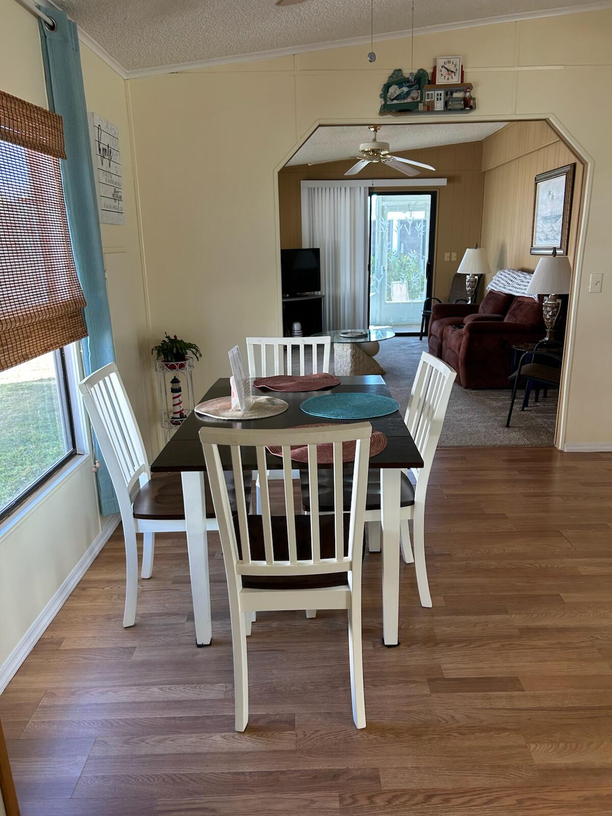 Spanish lakes country club - Residential