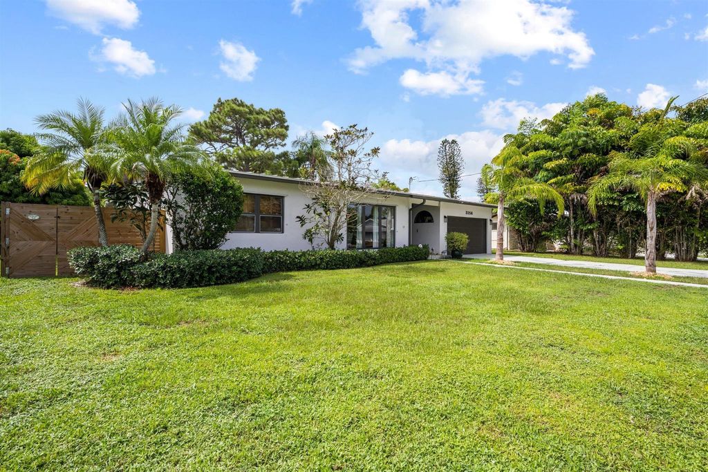 Photo of 3256 SE Monte Vista Street, Port Saint Lucie, FL 34952 (MLS # R11041672)