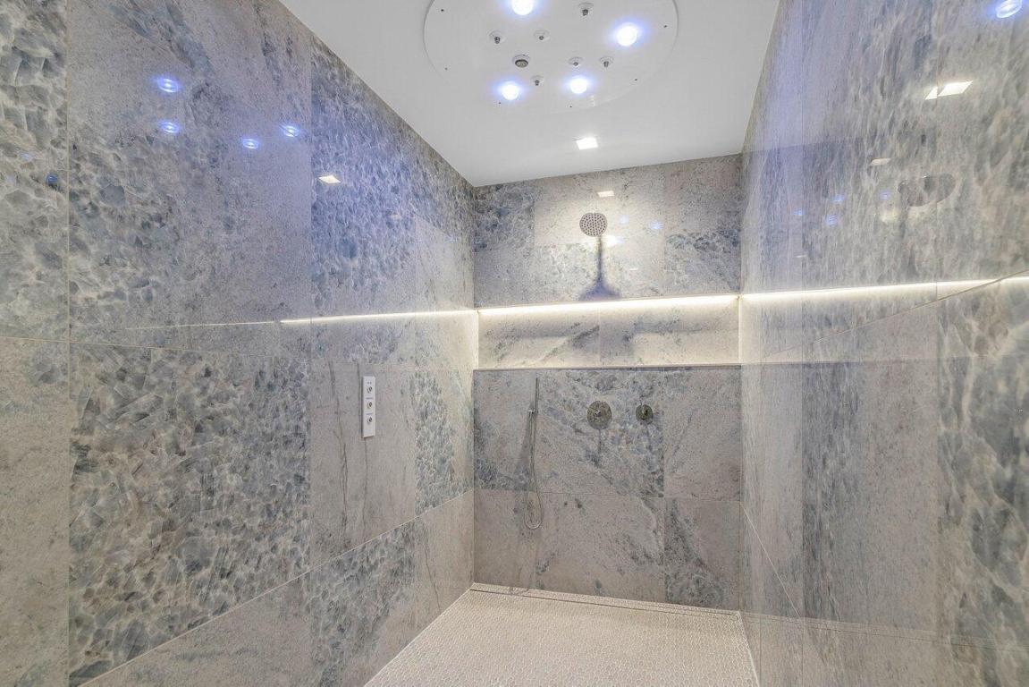 ALINA RESIDENCES - Residential Lease