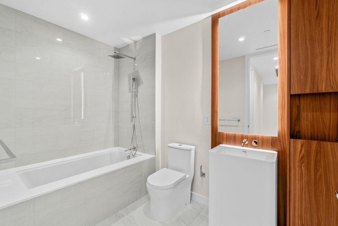 ALINA RESIDENCES - Residential Lease