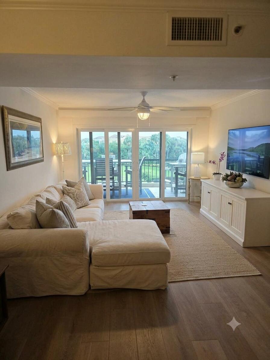 101 OCEAN BLUFFS Boulevard 206