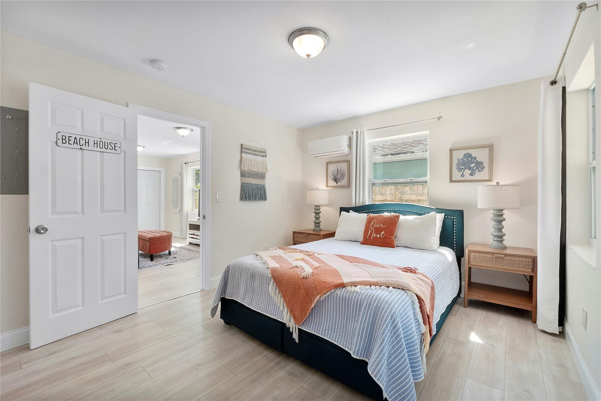 LAKE WORTH TOWN OF - Residential