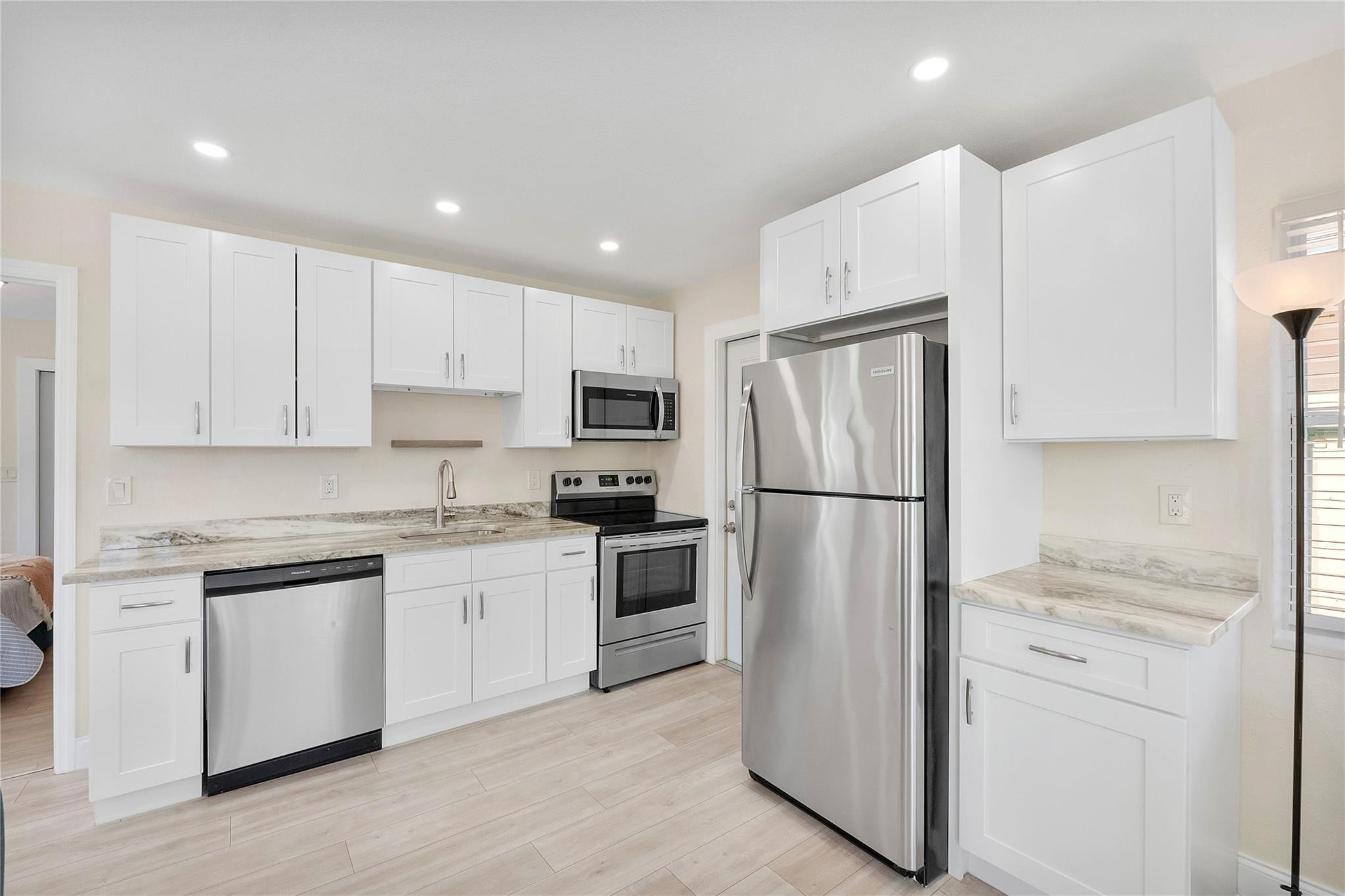 LAKE WORTH TOWN OF - Residential