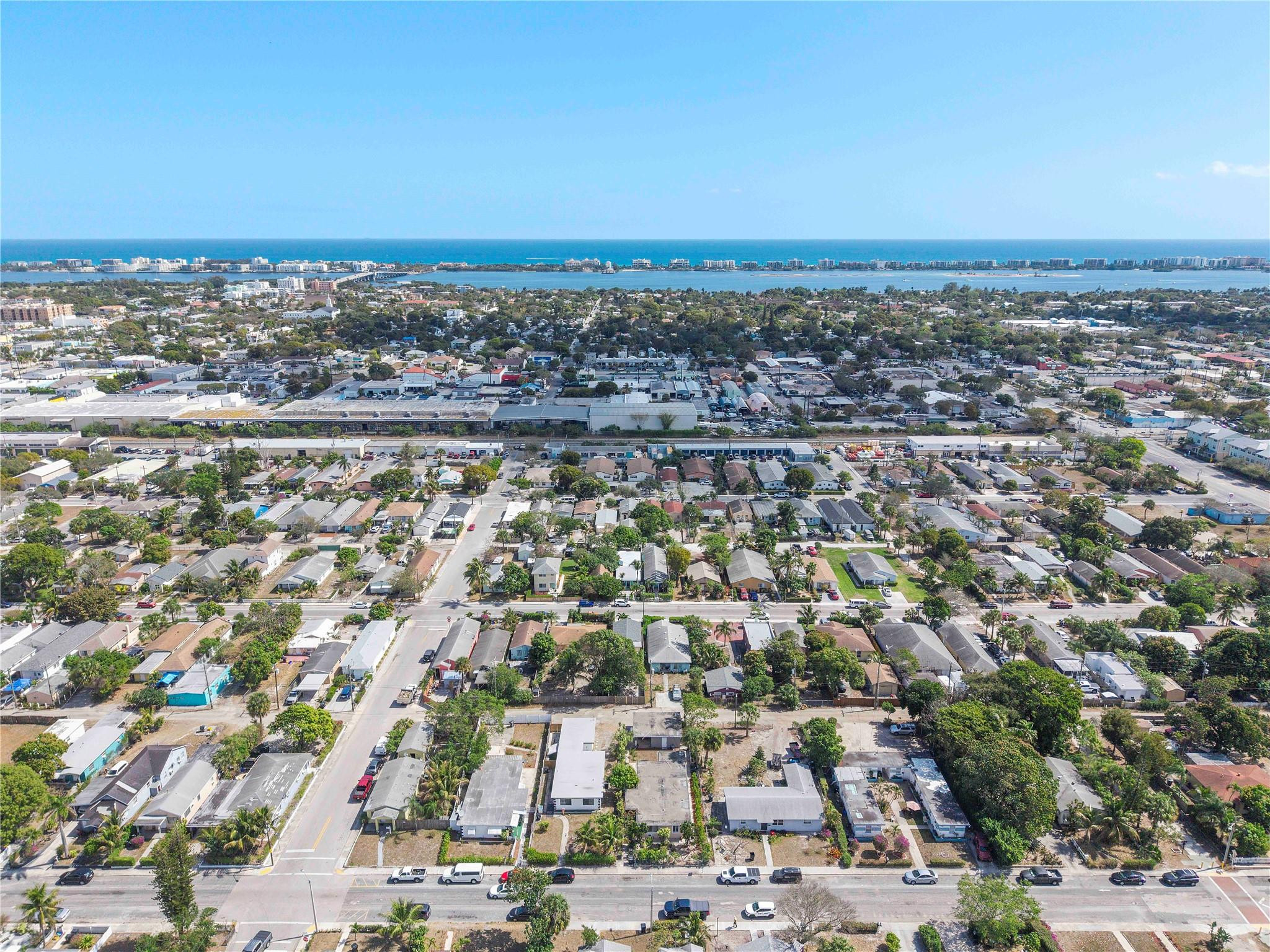 LAKE WORTH TOWN OF - Residential