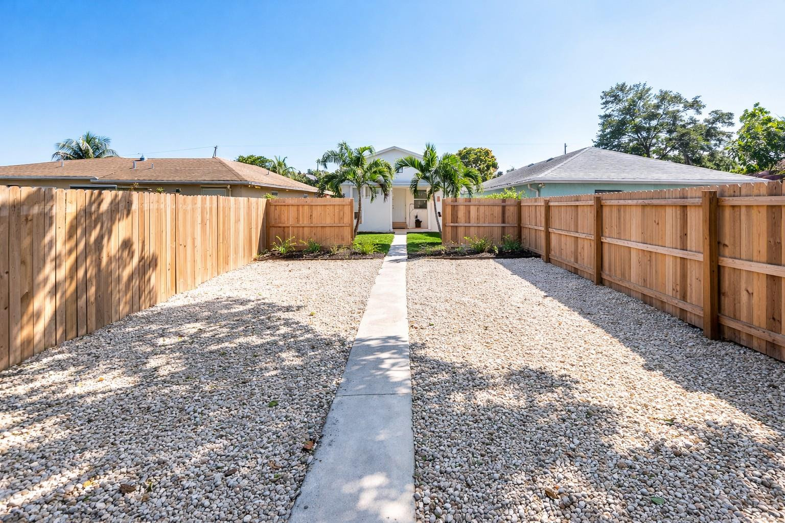 LAKE WORTH TOWN OF - Residential