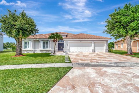 6350 Sandy Hill Way Lake Worth FL 33463