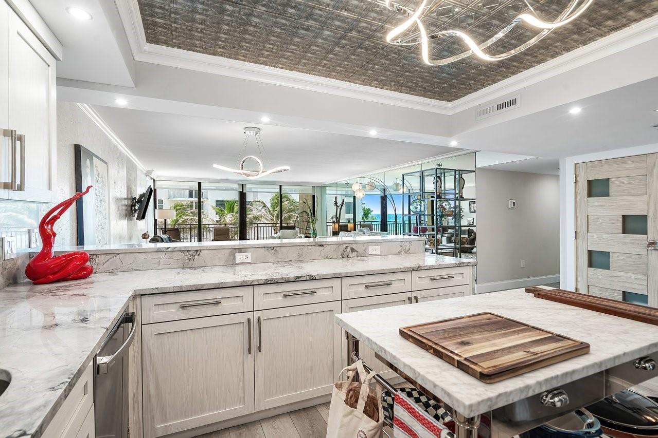 3009 S Ocean Blvd 305