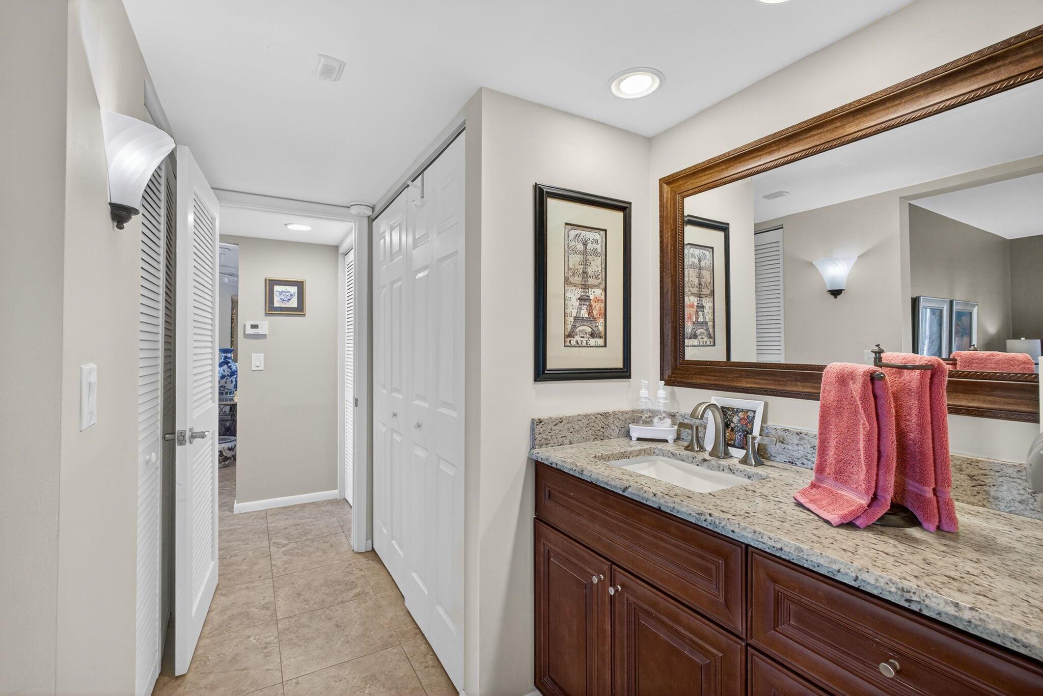 TAMBERLANE 3 CONDO - Residential