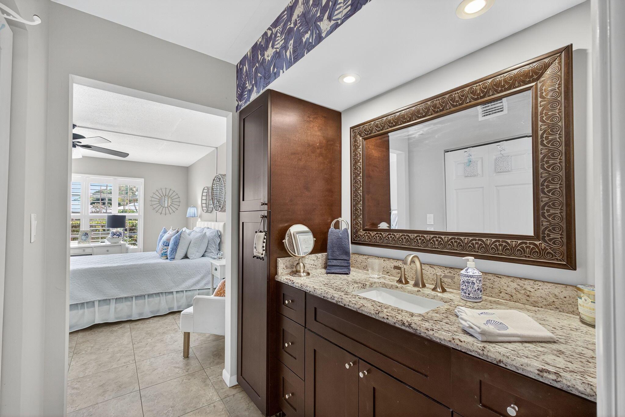 TAMBERLANE 3 CONDO - Residential