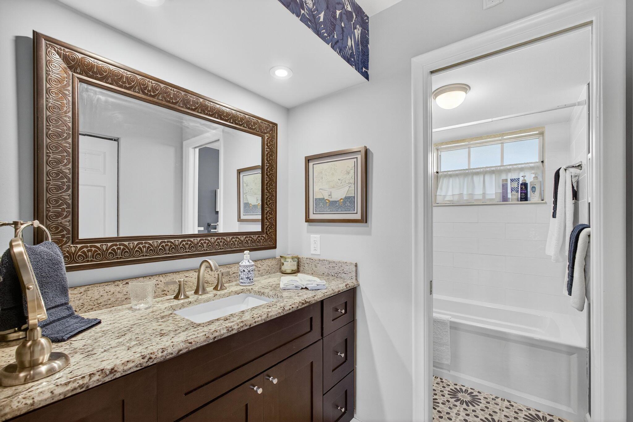 TAMBERLANE 3 CONDO - Residential