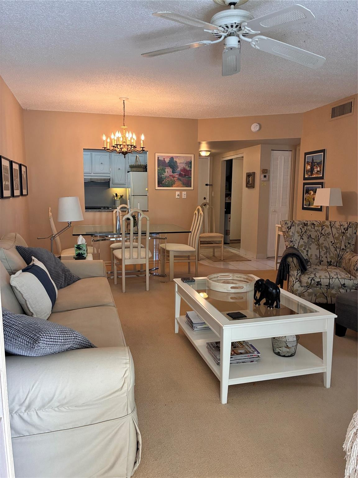 Barcelona Condo North - Residential