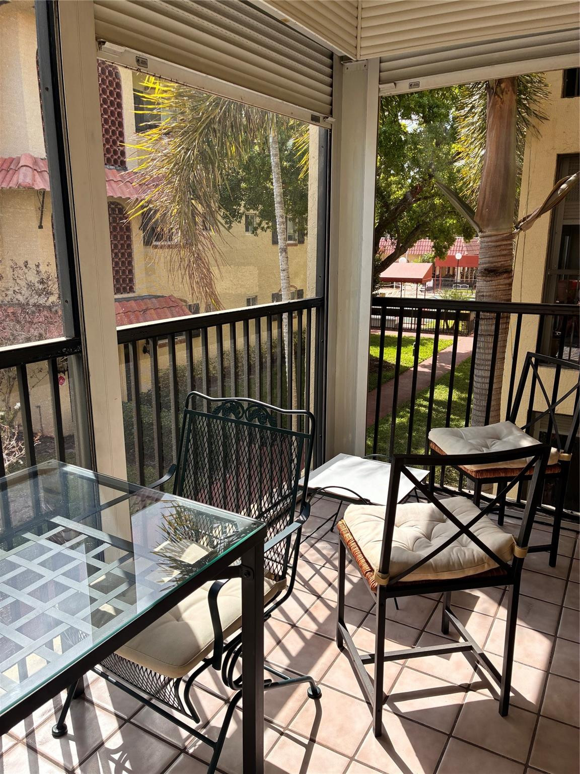 Barcelona Condo North - Residential