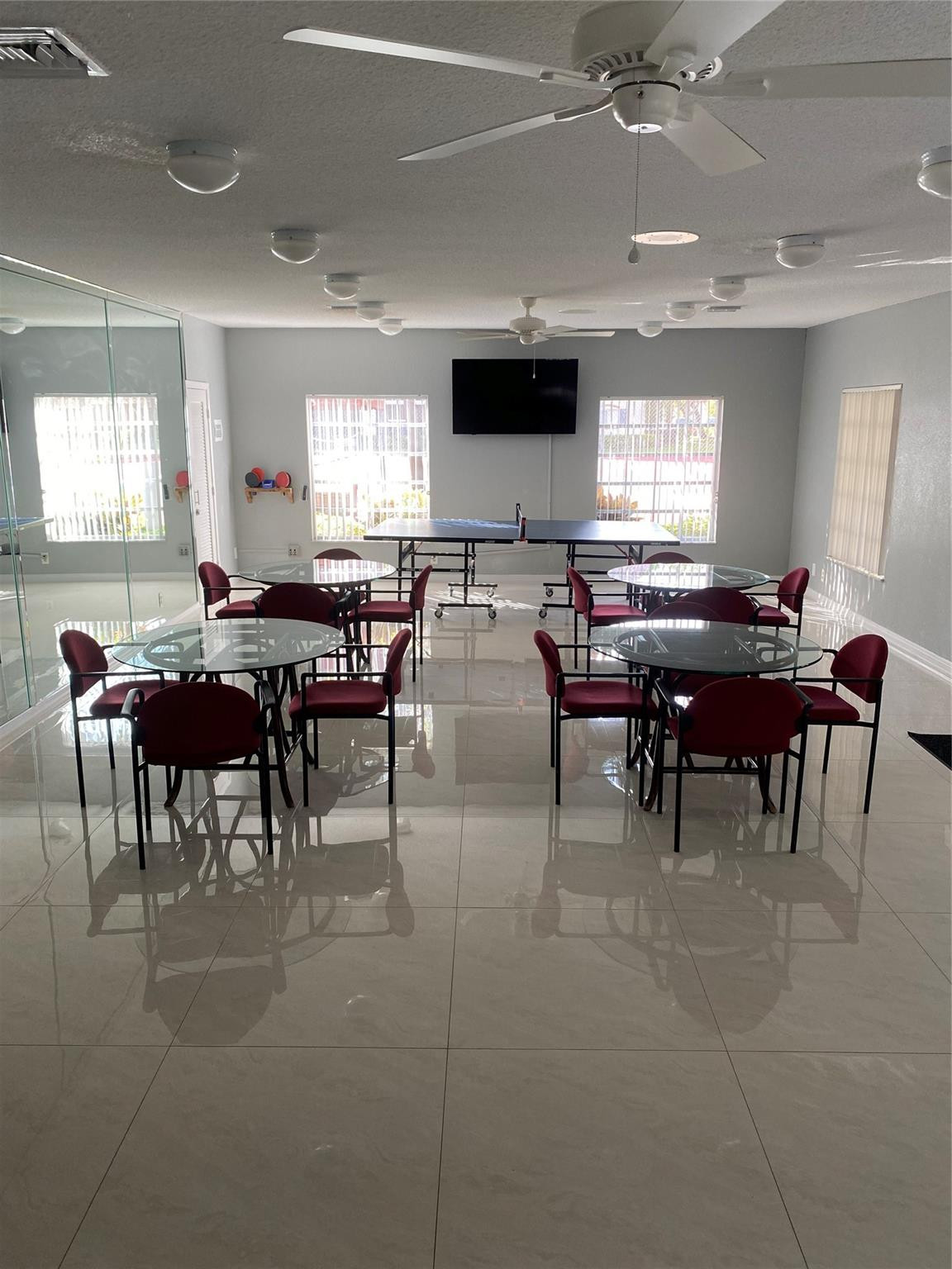 Barcelona Condo North - Residential