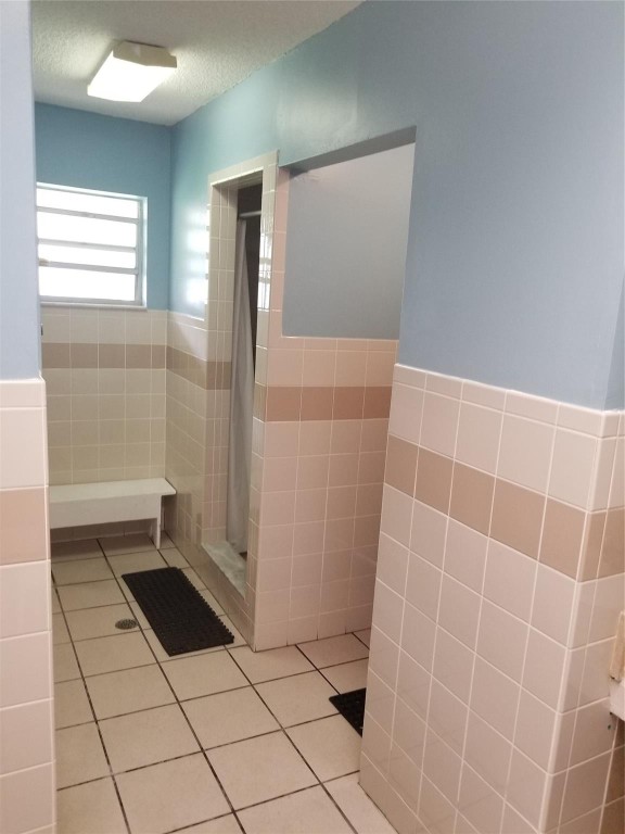 Royal Park Gardens 1-C - Residential