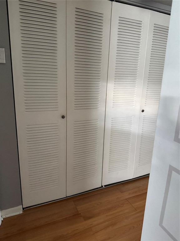 Royal Park Gardens 1-C - Residential