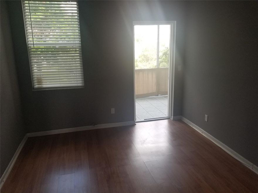 Beautiful apartment with great kitchen and appliances. 55+ community.  It has cable, pool and sauna, play Bingo or the Casino is near by. No Smoking in the unit, No pets, Electric Heat, A/C 1 yr old,  Association Approval required.
Parking restrictions, No motorcycle, No Rv/Boats, No Truck or Trailers.