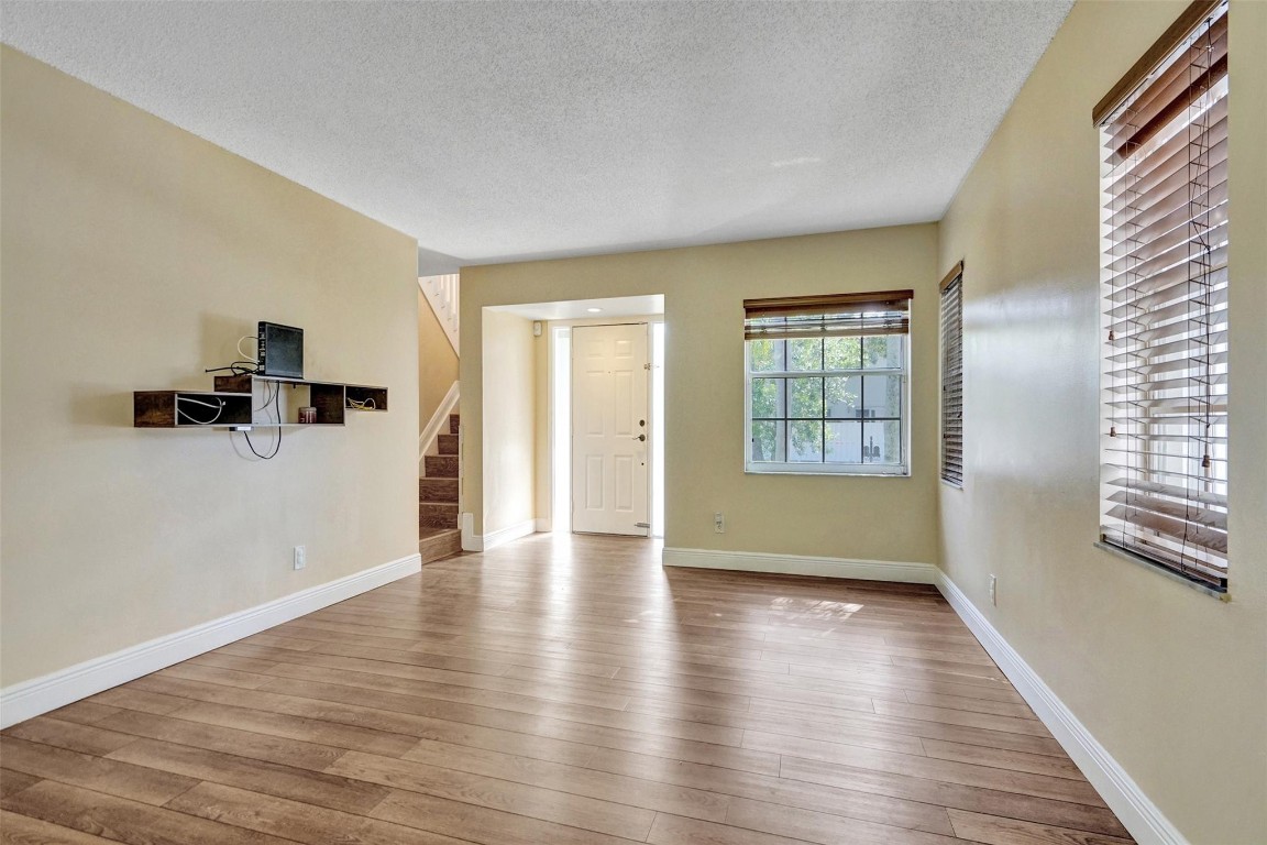 Stonebridge Ph One 91-9 B - Residential